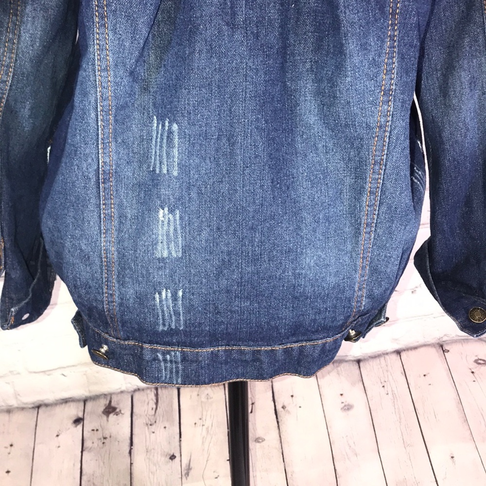 Jean jacket - Picture 8 of 8